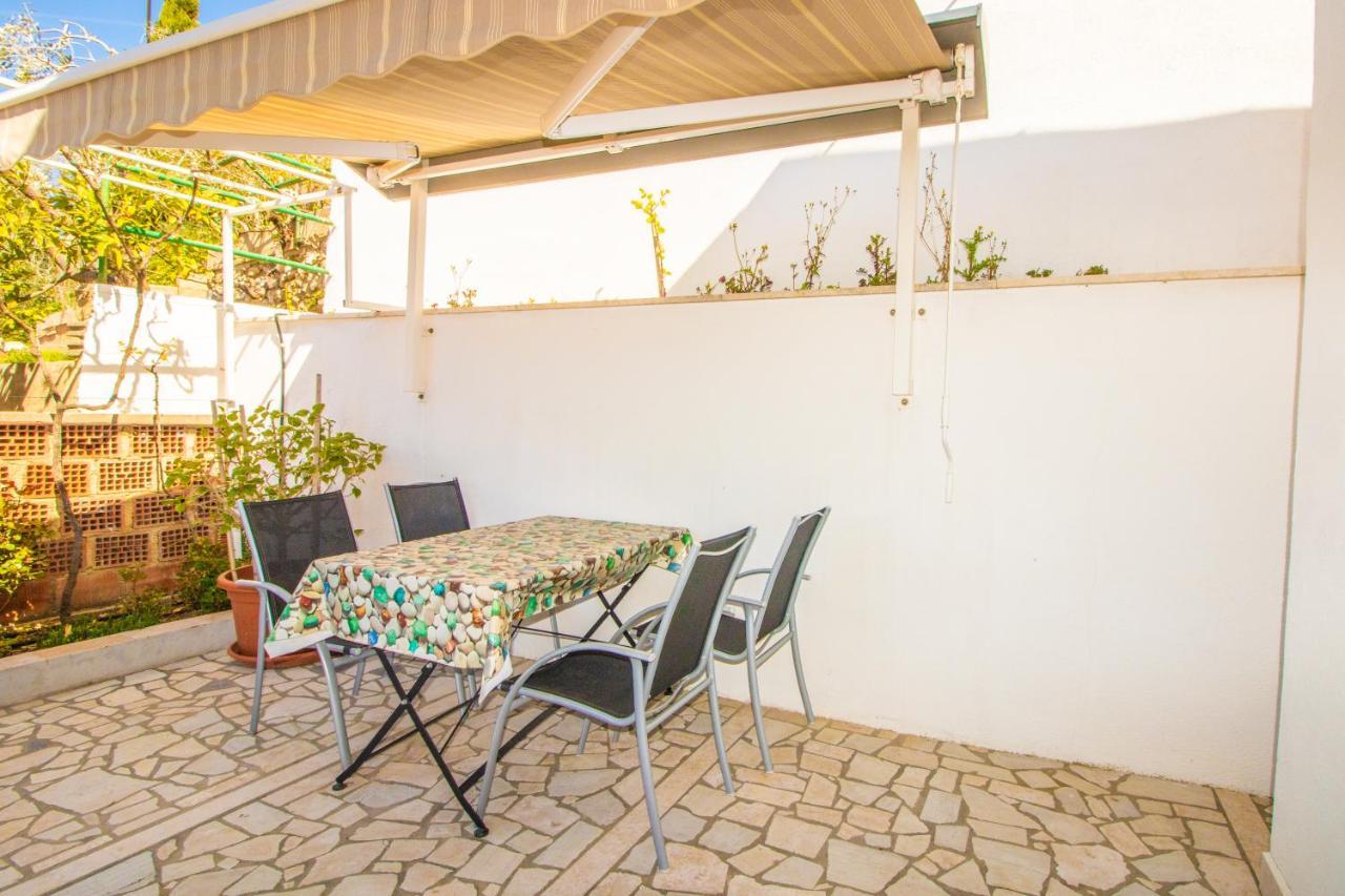 Apartment Mario With Terrace And Sea View Baška Exterior foto