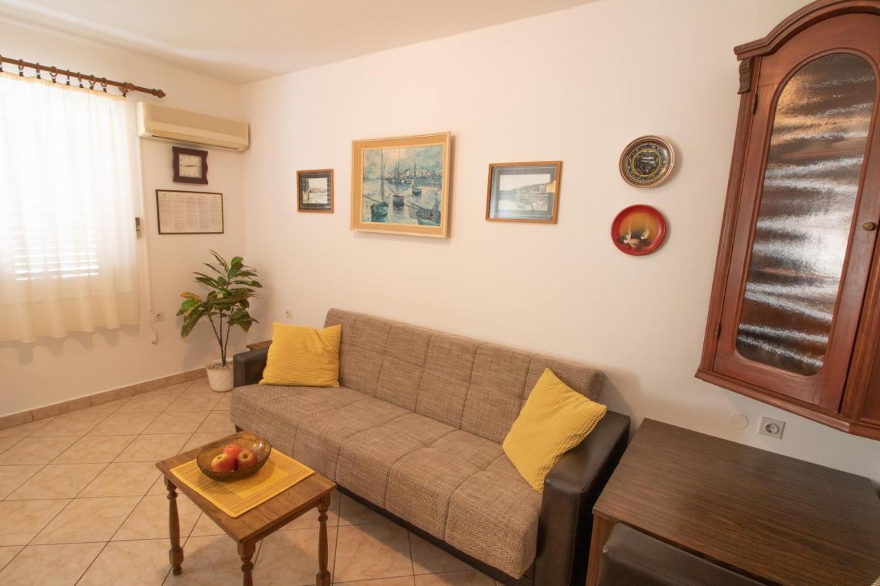 Apartment Mario With Terrace And Sea View Baška Exterior foto